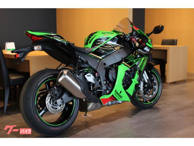 カッコいい！木製オートバイ セット ジャンク扱い 大型バイクに乗っ